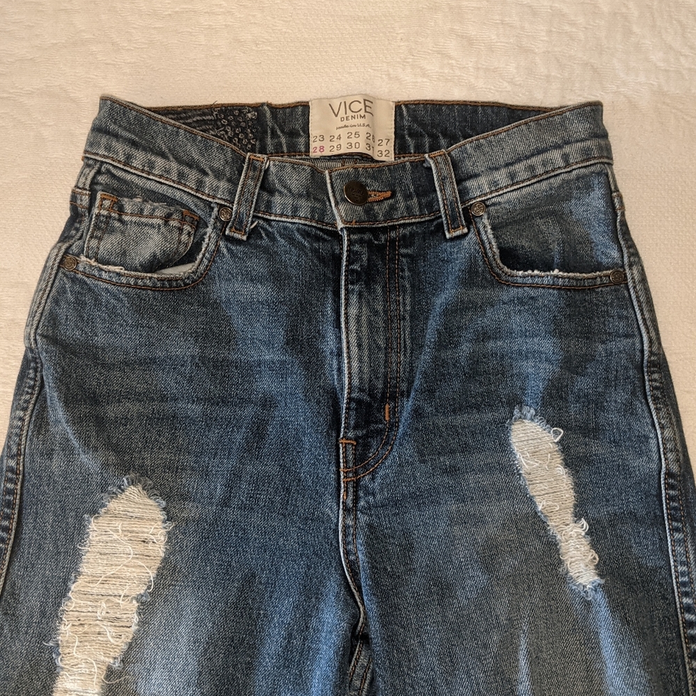 Revice VICE Denim Distressed Mom Jeans Size 28 High Rise Raw Hem